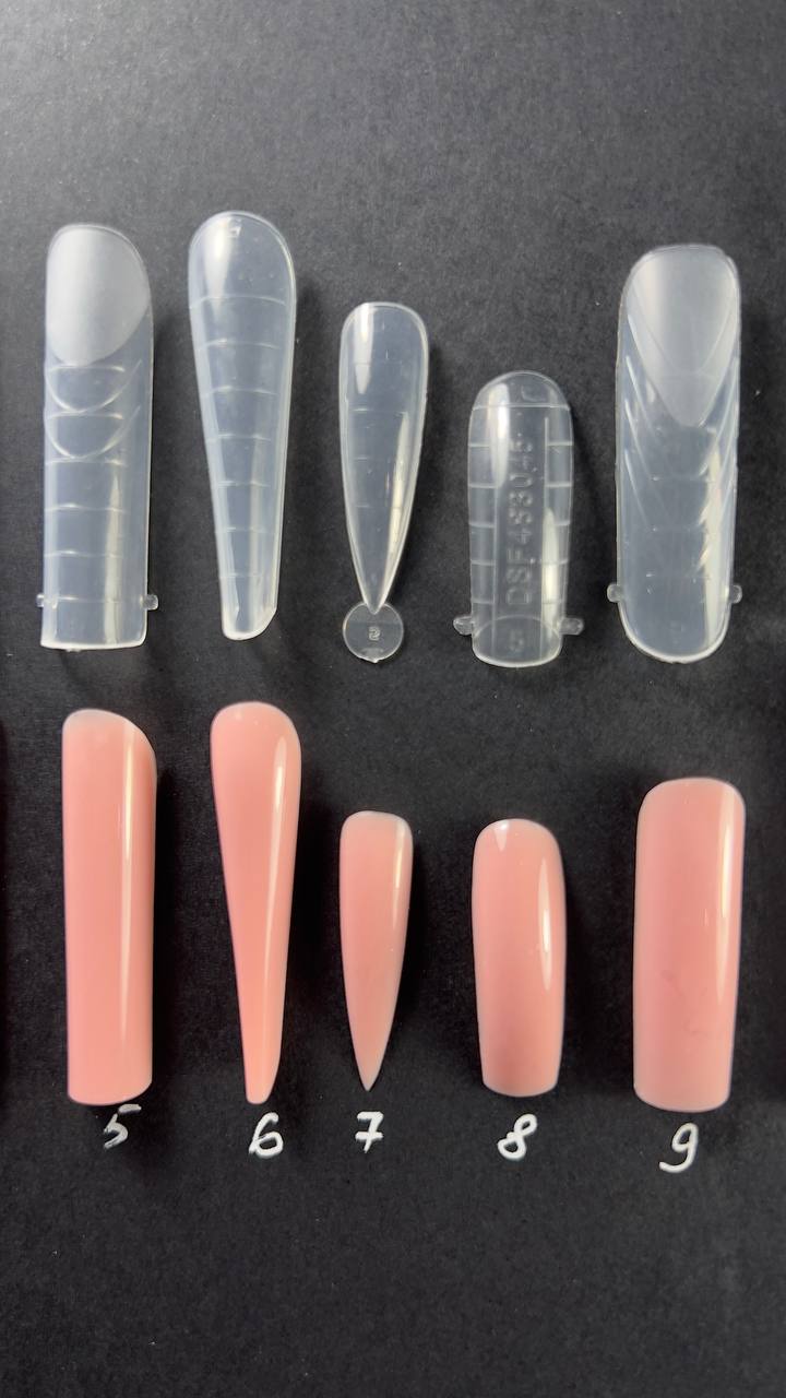 Dual Form type 06 Dual Form type 06 - Dual Form per ricostruzione unghie