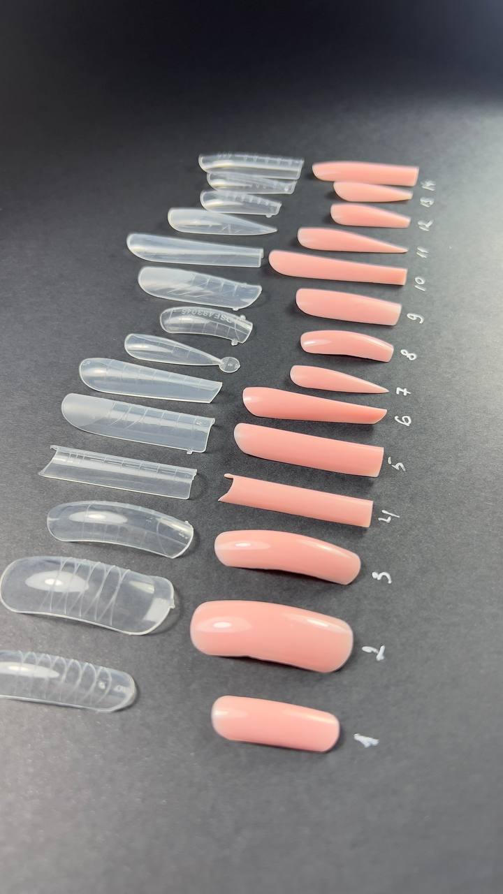 Dual Form type 04 Dual Form type 04 - Dual Form per ricostruzione unghie