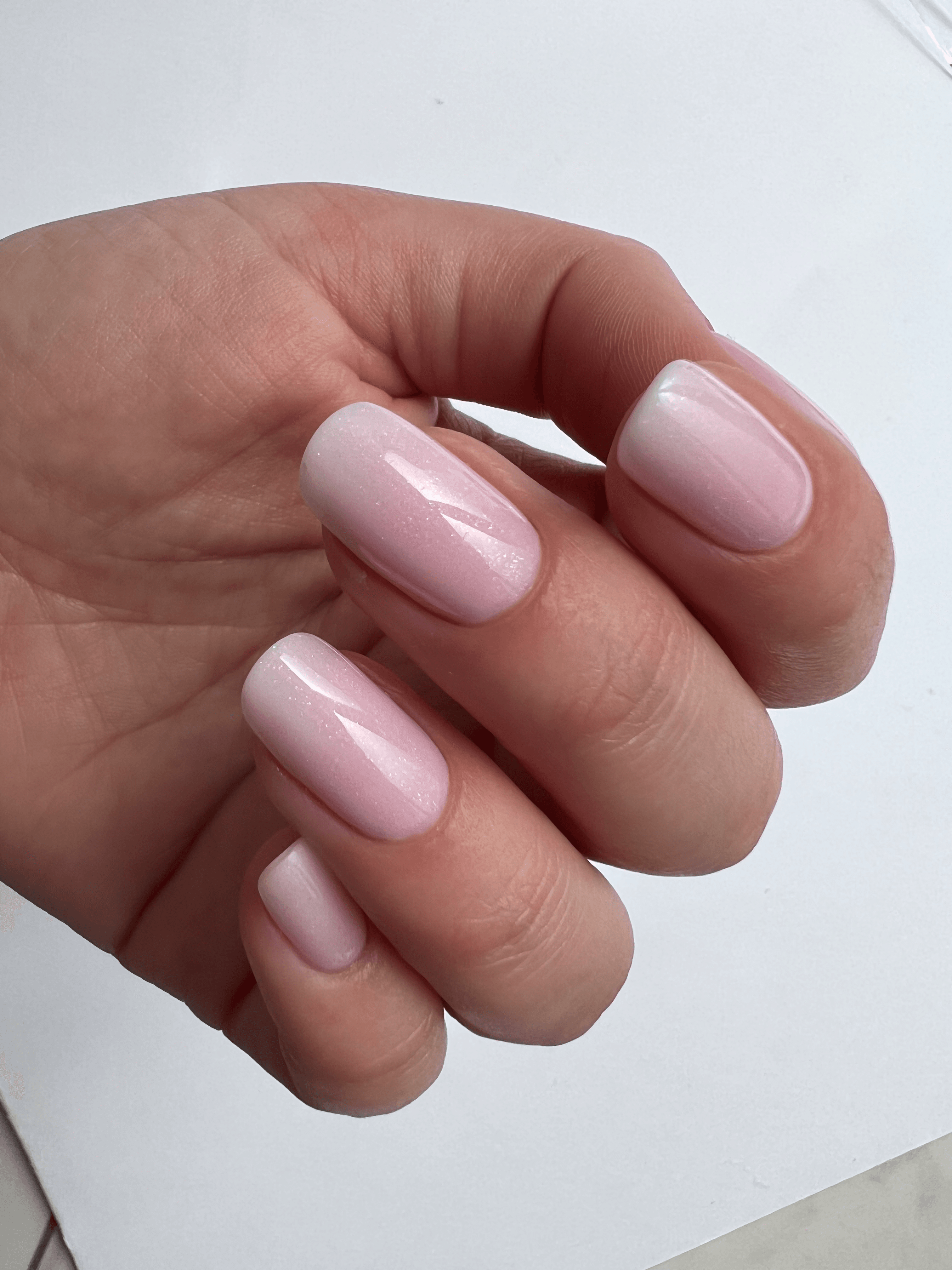 Gummy Base UP Stardust – Base Rubber Semipermanente Nude con Shimmer Argento - Basi Rubber Gel Semipermanente