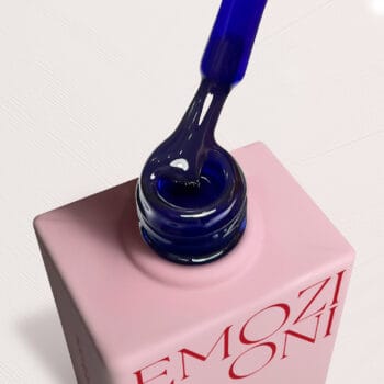 Gel Polish Blue GLASS EFFECT – colore smalto semipermanente Gel Polish Blue GLASS EFFECT – colore smalto semipermanente - Gel Polish Colori Must Have smalto semipermanente
