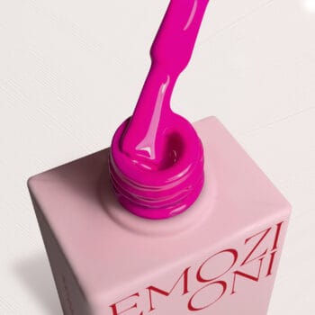 Gel Polish Fuxia 04 – colore smalto semipermanente Gel Polish Fuxia 04 – colore smalto semipermanente - Gel Polish Colori Must Have smalto semipermanente