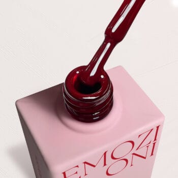 Gel Polish Red GLASS EFFECT – colore smalto semipermanente Gel Polish Red GLASS EFFECT – colore smalto semipermanente - Gel Polish Colori Must Have smalto semipermanente