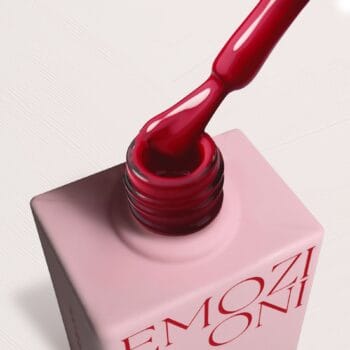 Gel Polish Red 15 VENEZIA – colore smalto semipermanente - Gel Polish Colori Must Have smalto semipermanente