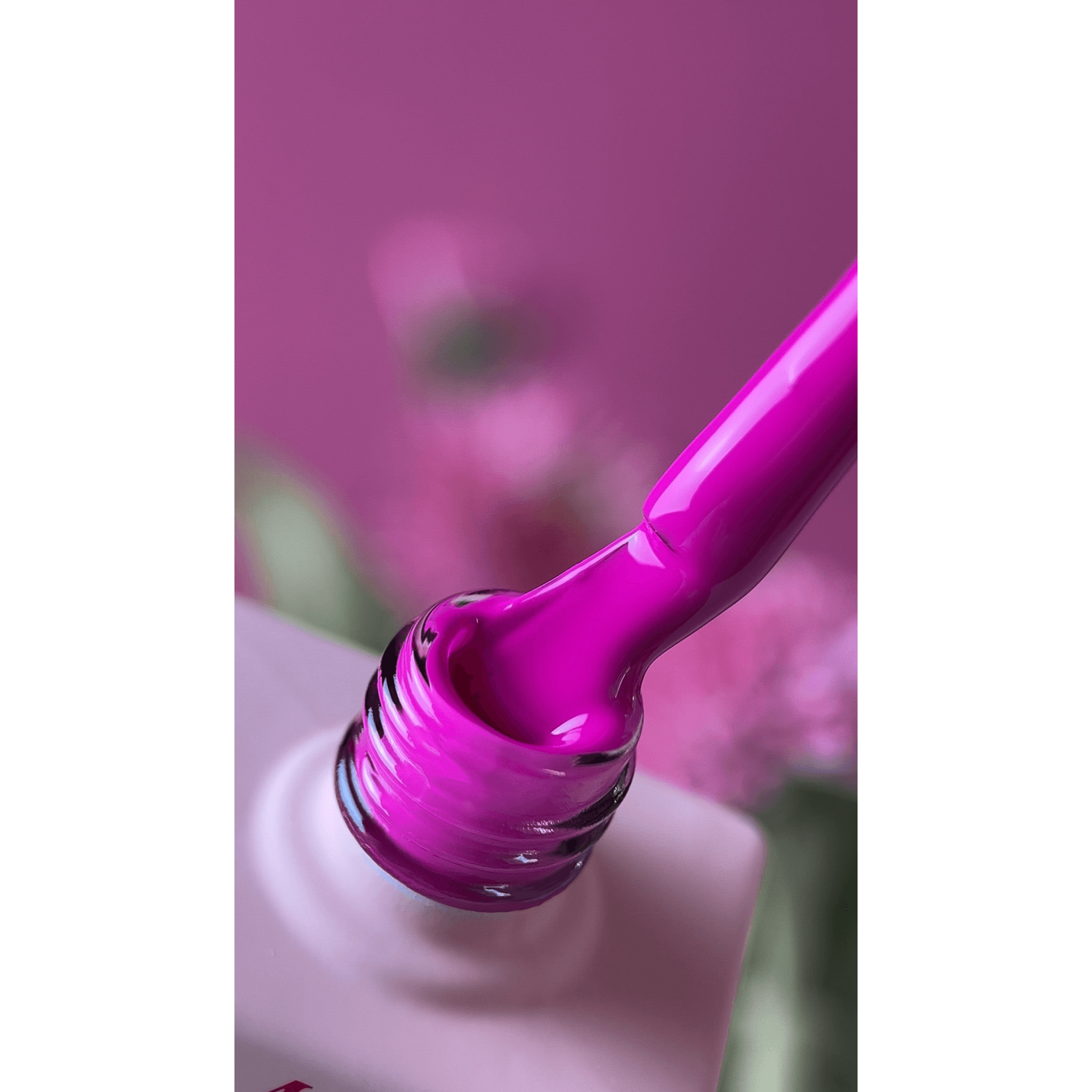 Gel Polish Fuxia 04 – colore smalto semipermanente Gel Polish Fuxia 04 – colore smalto semipermanente - Gel Polish Colori Must Have smalto semipermanente