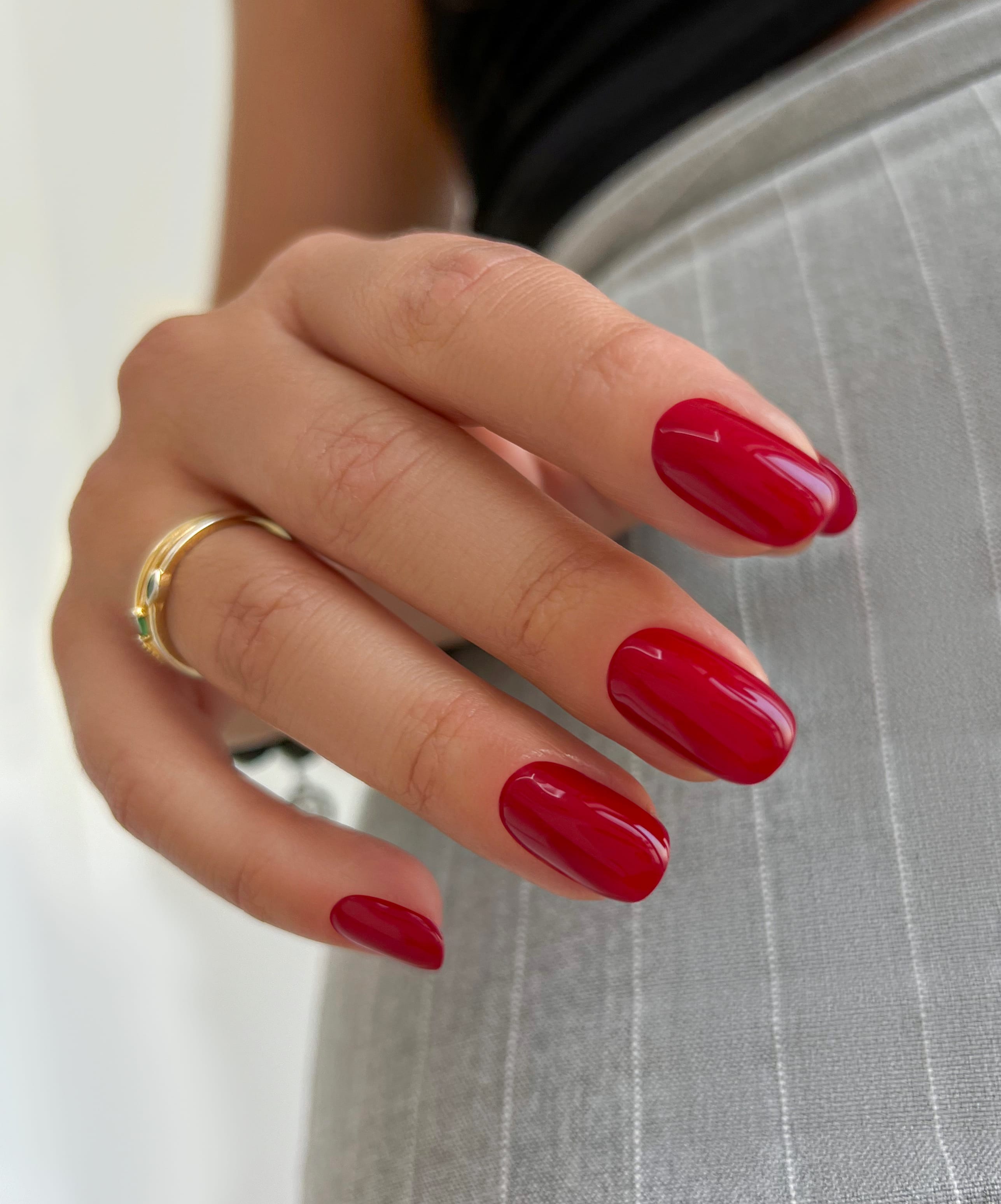 Gel Polish Red 23 PALERMO – colore smalto semipermanente Gel Polish Red 23 PALERMO – colore smalto semipermanente - Gel Polish colori smalto semipermanente