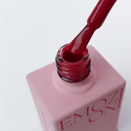 Gel Polish Red 18 MILANO - colore smalto semipermanente - Rossi D'Autore 2 Collection