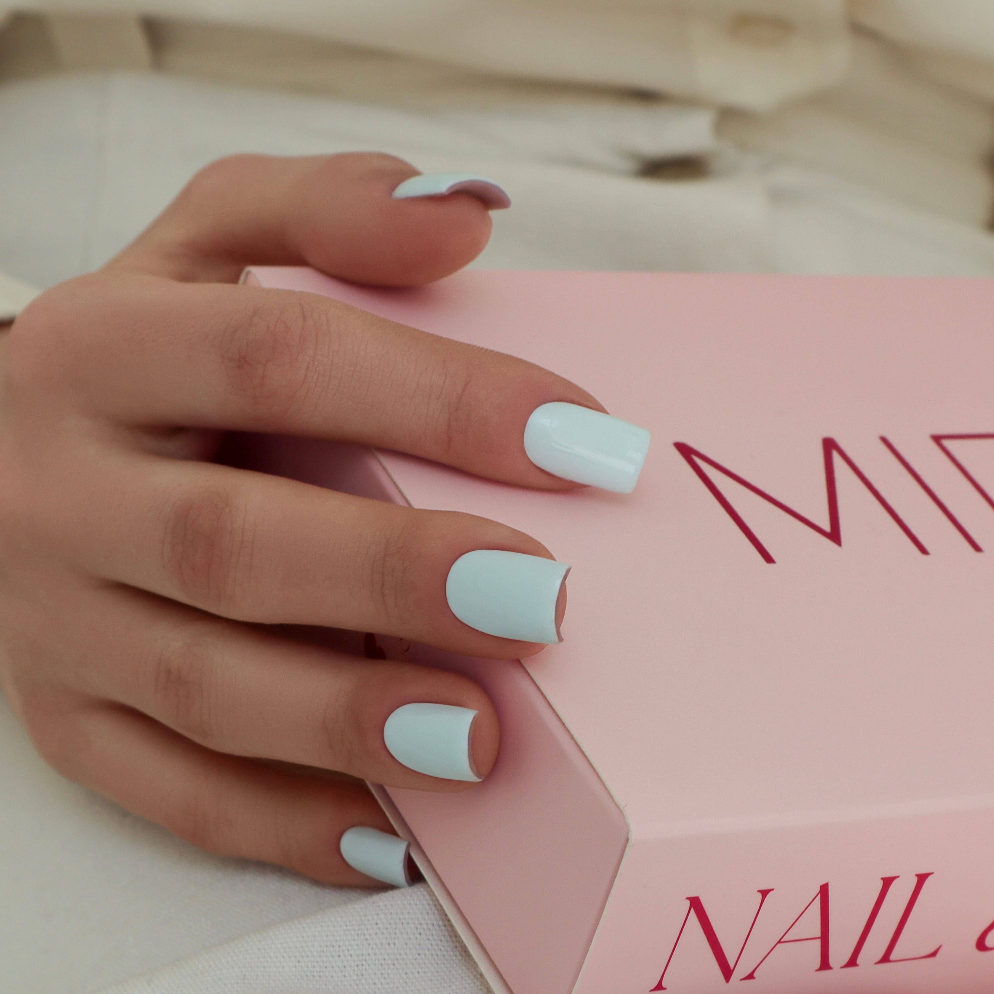 Gel Polish Sentire - colore smalto semipermanente - La vita &egrave; bella. Sempre. Collection - MIDA Nail Care